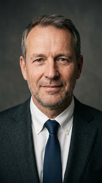 Headshot of Adrian Willem Van Dijk